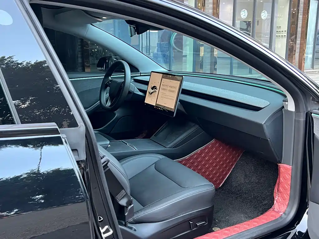 Model 3 2023 rear-wheel drive version купить на сайте DeffCars
