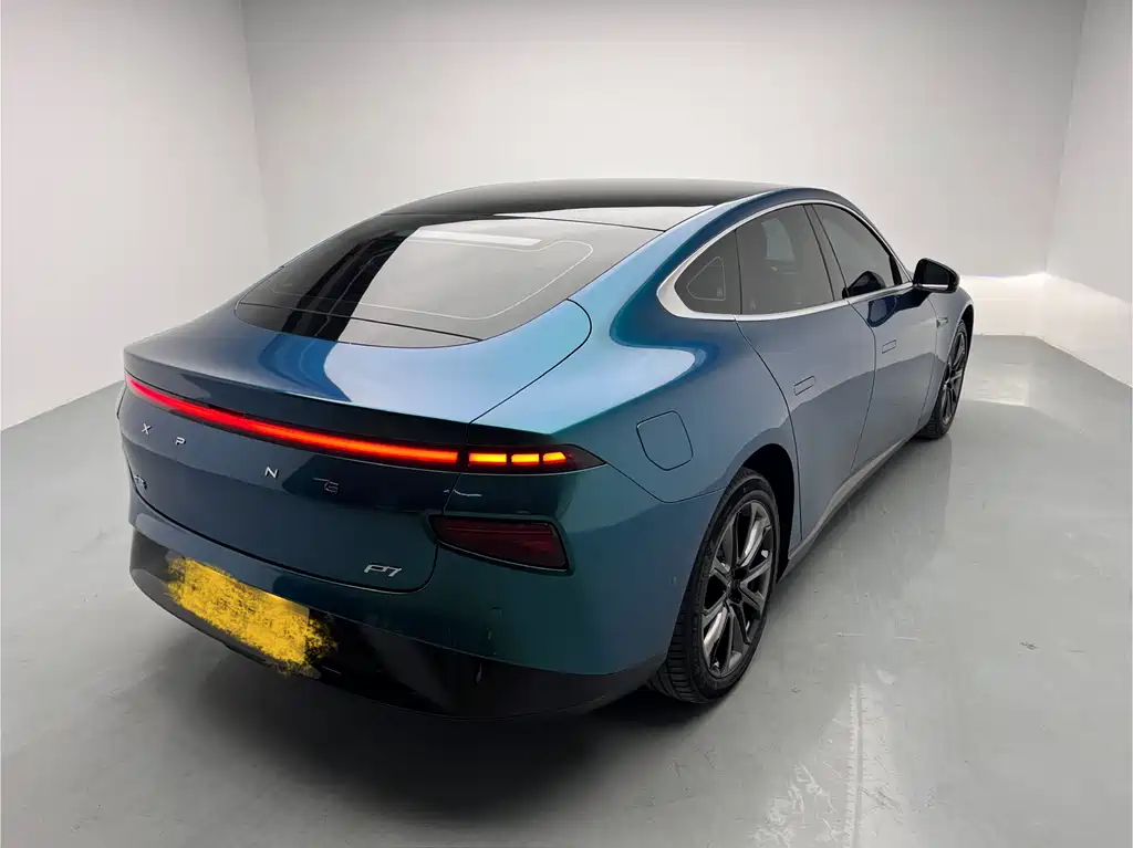 Xpeng P7 2022 model 670N+ купить на сайте DeffCars