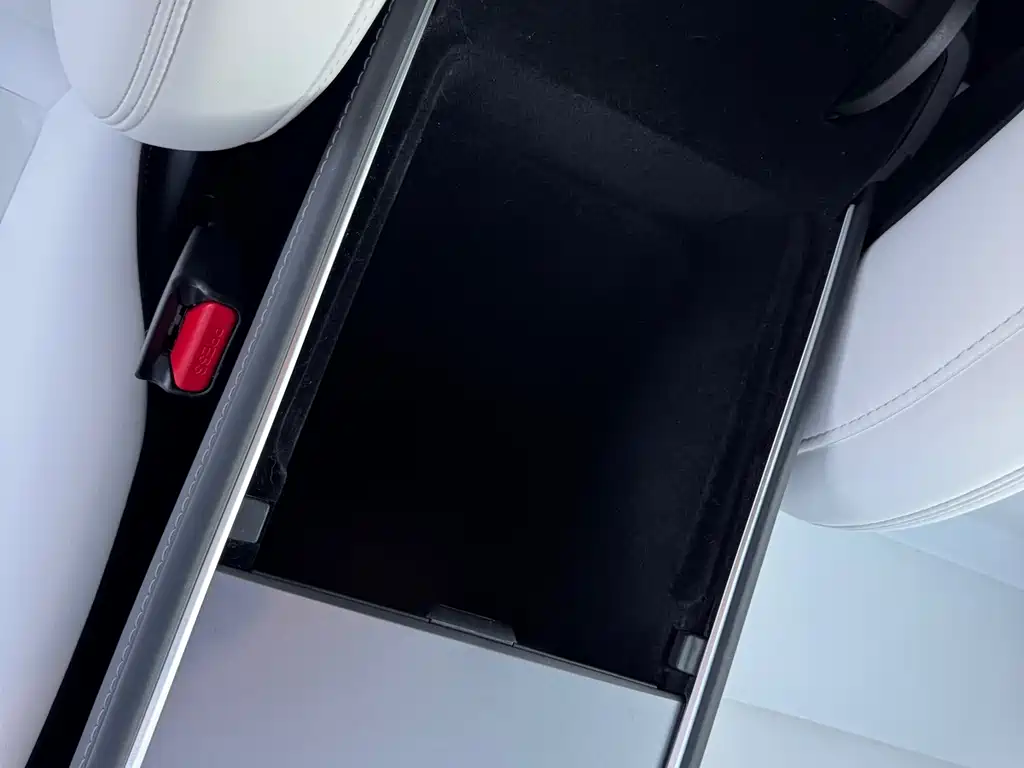 Model Y 2022 Performance high-performance all-wheel drive version купить на сайте DeffCars