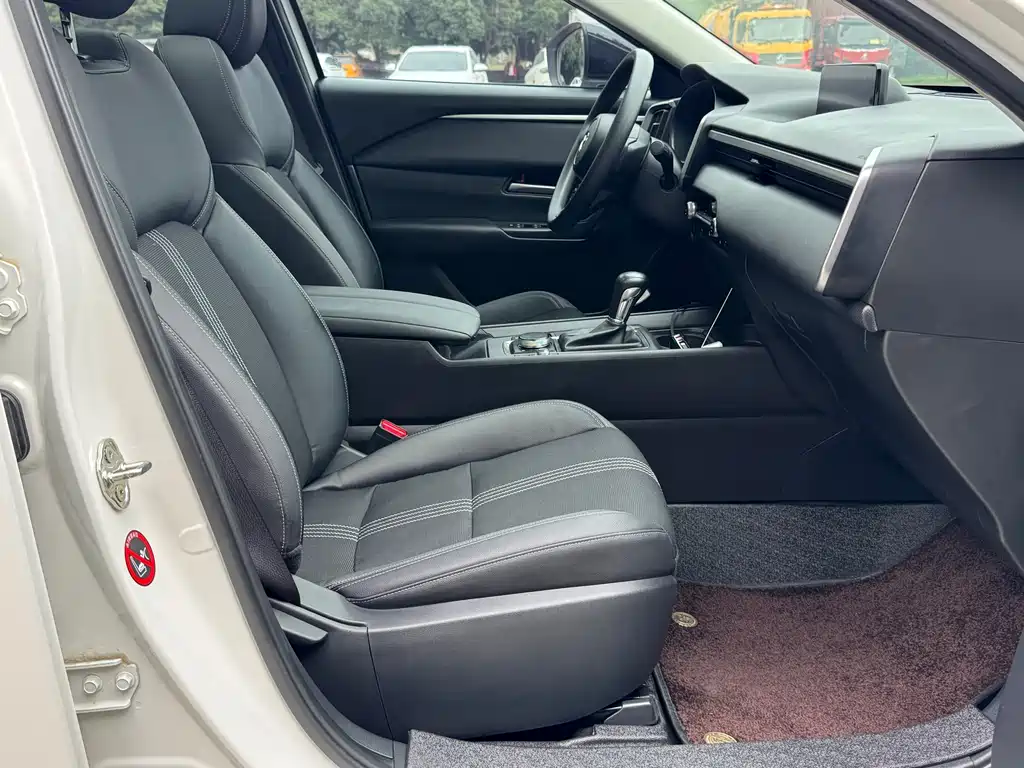 Mazda CX-50 Xingye 2023 2.0L Leading Edition купить на сайте DeffCars