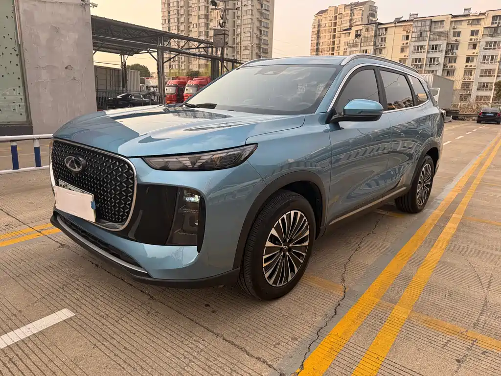 Tiggo 8 PLUS C-DM 2025 model 1.5T 116km comfortable 7 seats купить на сайте DeffCars