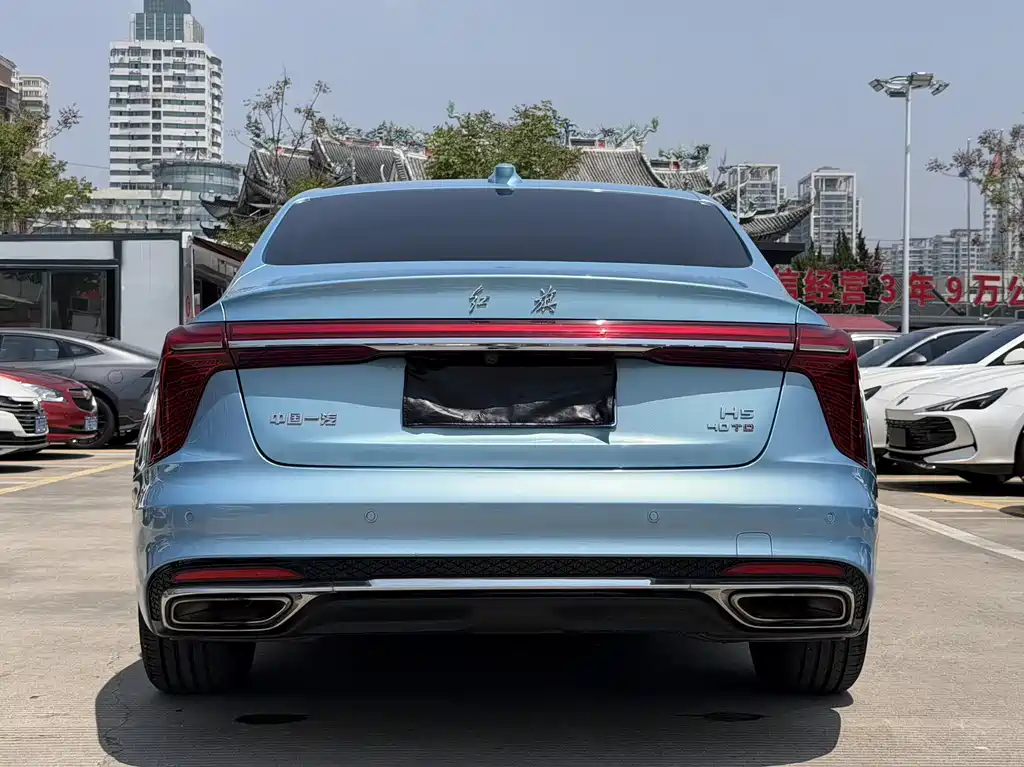 Hongqi H5 2023 2.0T automatic smart connected flag version купить на сайте DeffCars