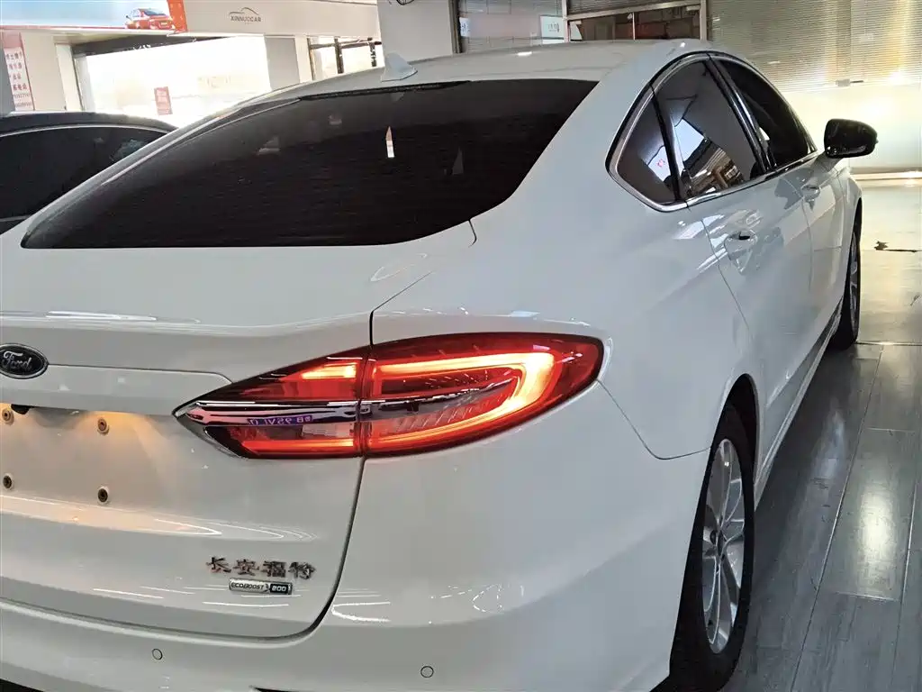 Mondeo 2020 EcoBoost 200 Fashion Model купить на сайте DeffCars