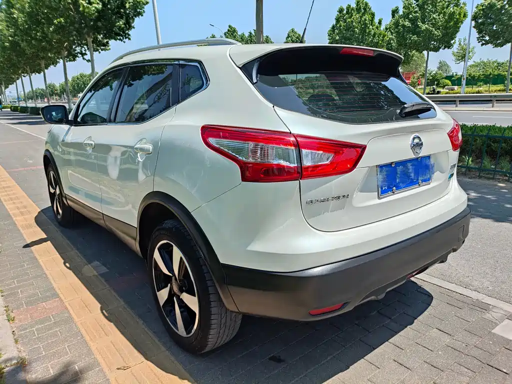 Qashqai 2017 2.0L CVT Smart Edition National V купить на сайте DeffCars