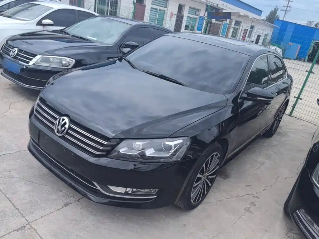 Passat 2014 1.8TSI DSG Royal Edition купить на сайте DeffCars