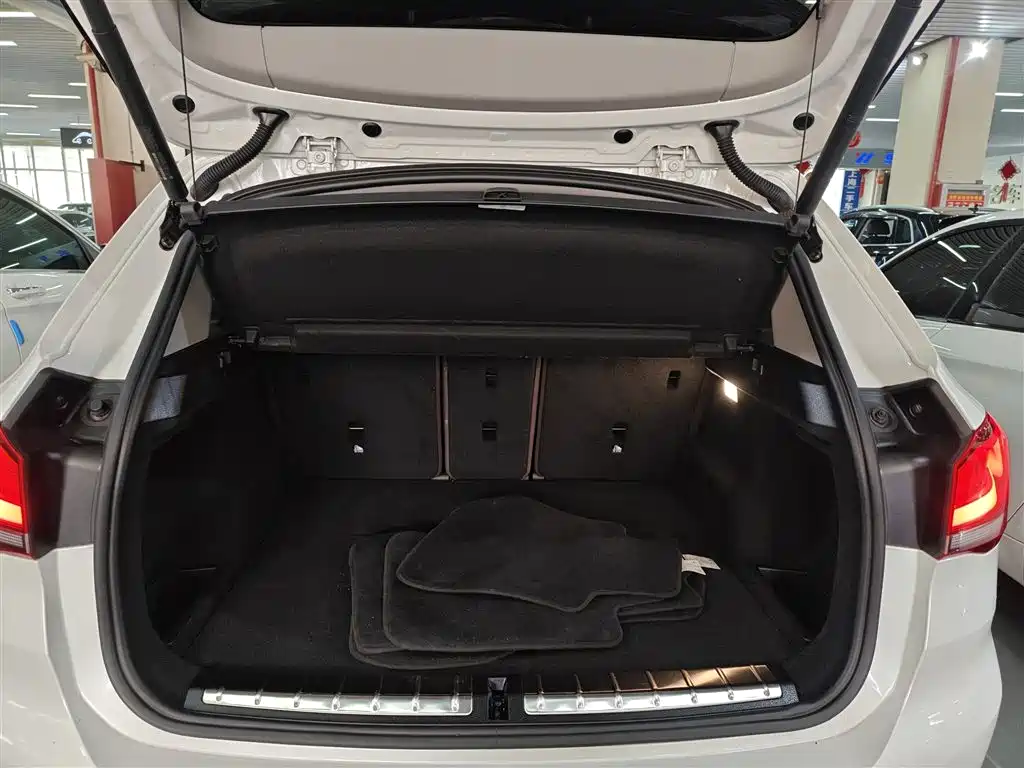 BMW X1 2022 facelift xDrive25Li exclusive model купить на сайте DeffCars