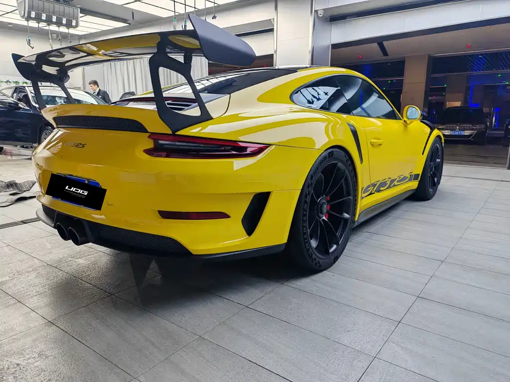Porsche 911 2018 GT3 RS 4.0L купить на сайте DeffCars