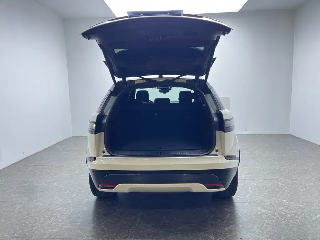 Range Rover Velar 2024 Dynamic SE купить на сайте DeffCars