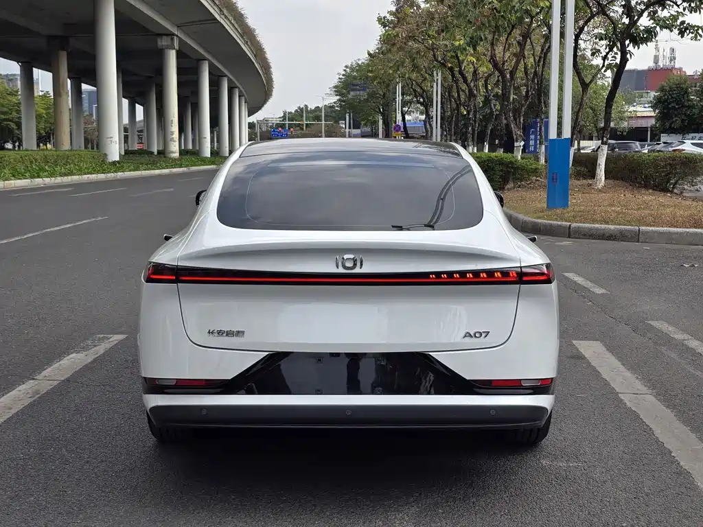 Changan Qiyuan A07 2025 extended range true fragrance version 230 luxury version купить на сайте DeffCars