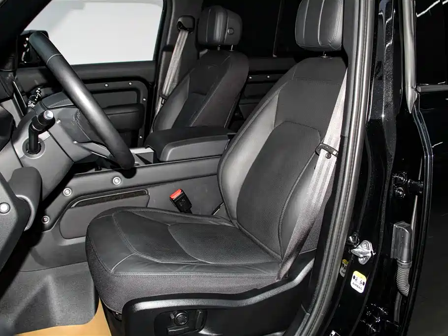 Land Rover Defender 2025 110 3.0T P400 X-Dynamic HSE купить на сайте DeffCars