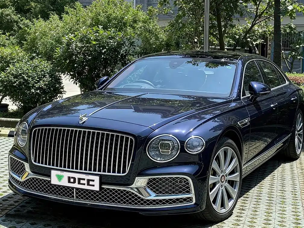 Flying Spur 2021 4.0T V8 Standard Edition купить на сайте DeffCars