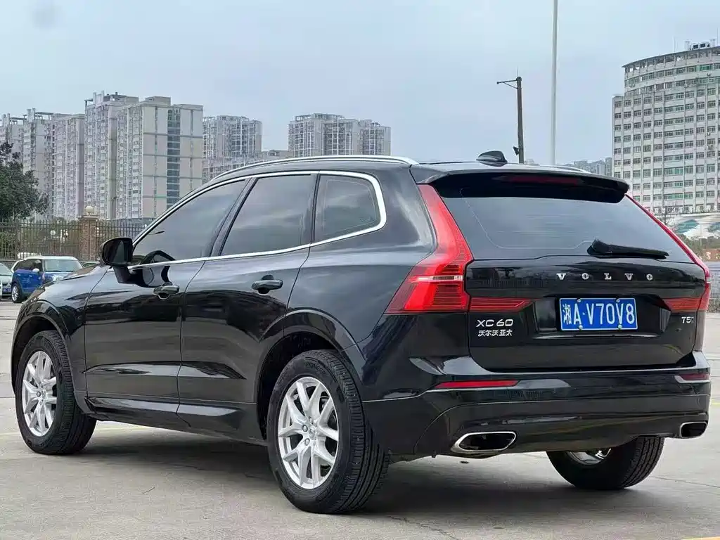 Volvo XC60 2019 T5 Four-wheel Drive Smart Edition National VI купить на сайте DeffCars