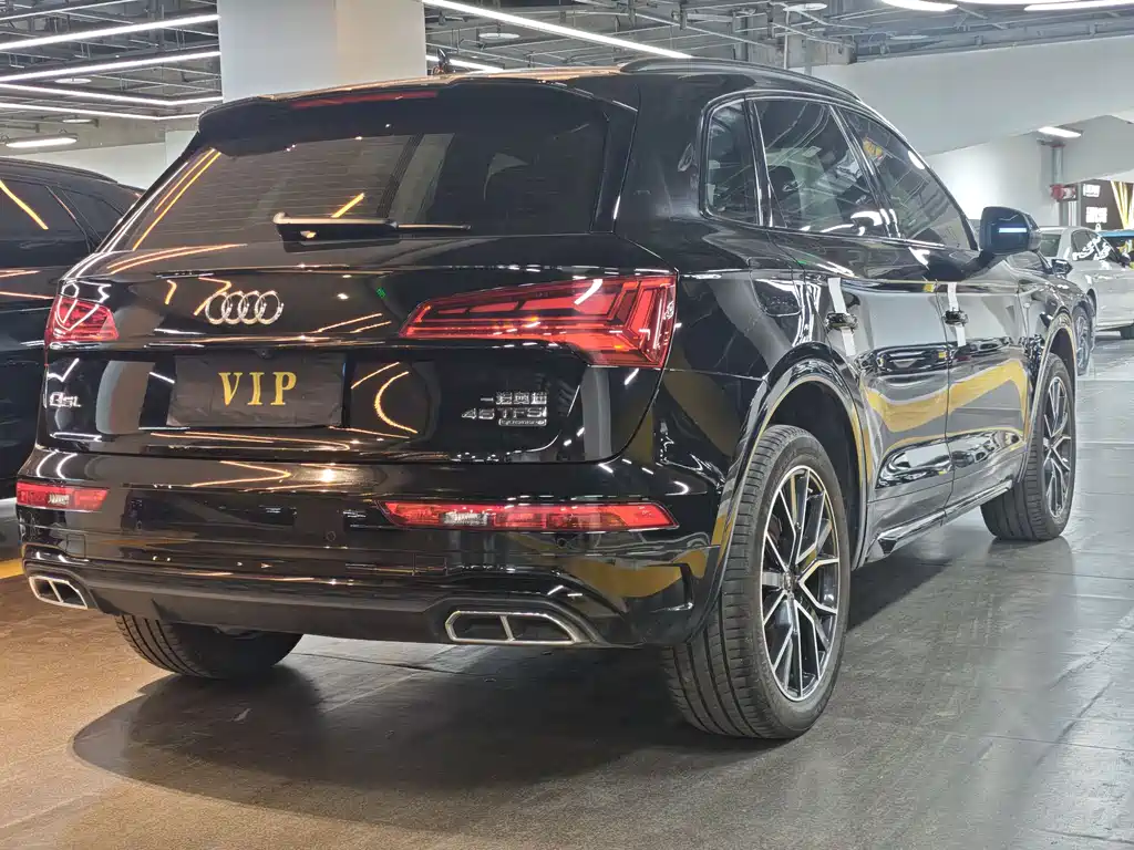 Audi Q5L 2023 40T luxury and dynamic model купить на сайте DeffCars