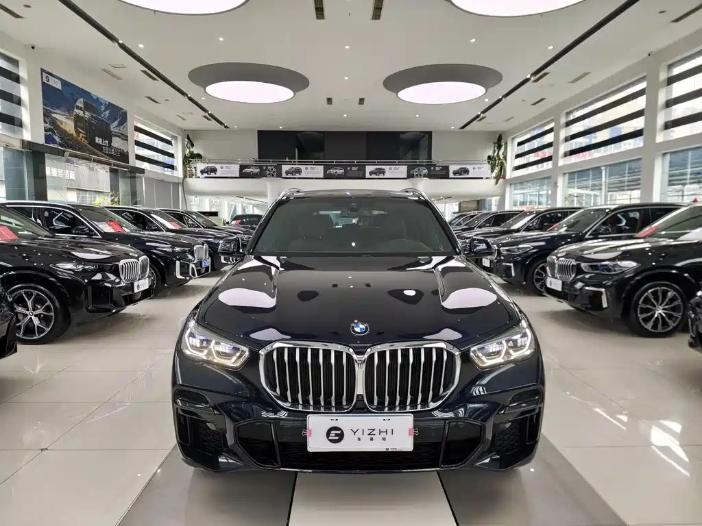 BMW X5 2022 xDrive 40Li M Sport Kit купить на сайте DeffCars