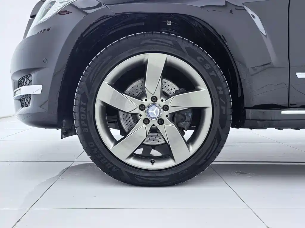 Mercedes-Benz GLK-Class 2013 GLK 300 4MATIC Dynamic Sunroof Type купить на сайте DeffCars
