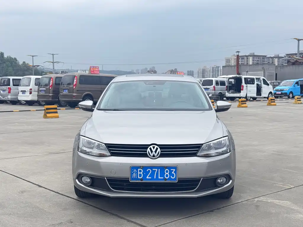 Sagitar 2014 1.4TSI automatic luxury model купить на сайте DeffCars