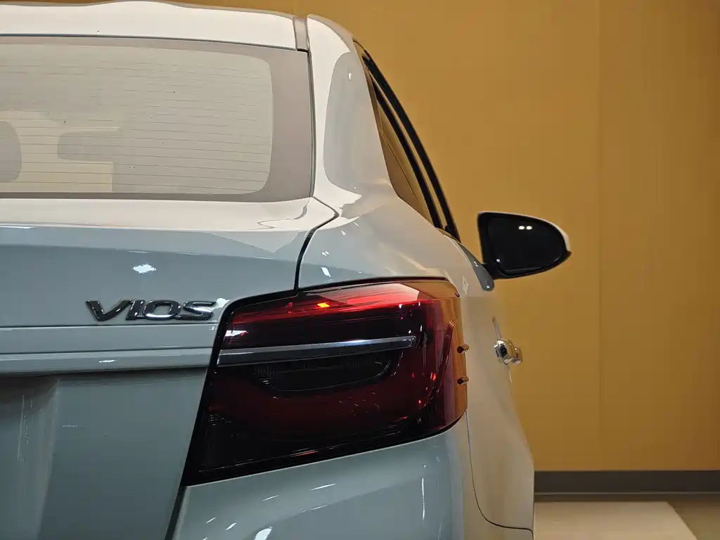 Vios 2022 1.5L 20th Anniversary Edition купить на сайте DeffCars