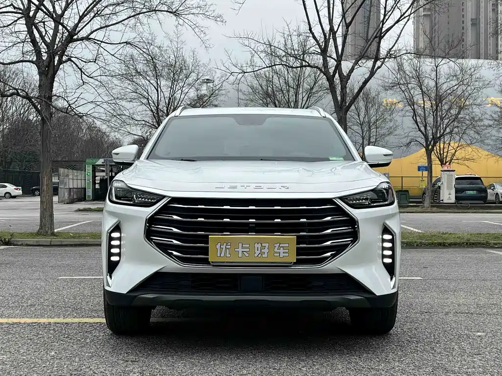 Jietu X70 PLUS 2023 model 1.5T DCT Ziqiang PRO 5 seats купить на сайте DeffCars