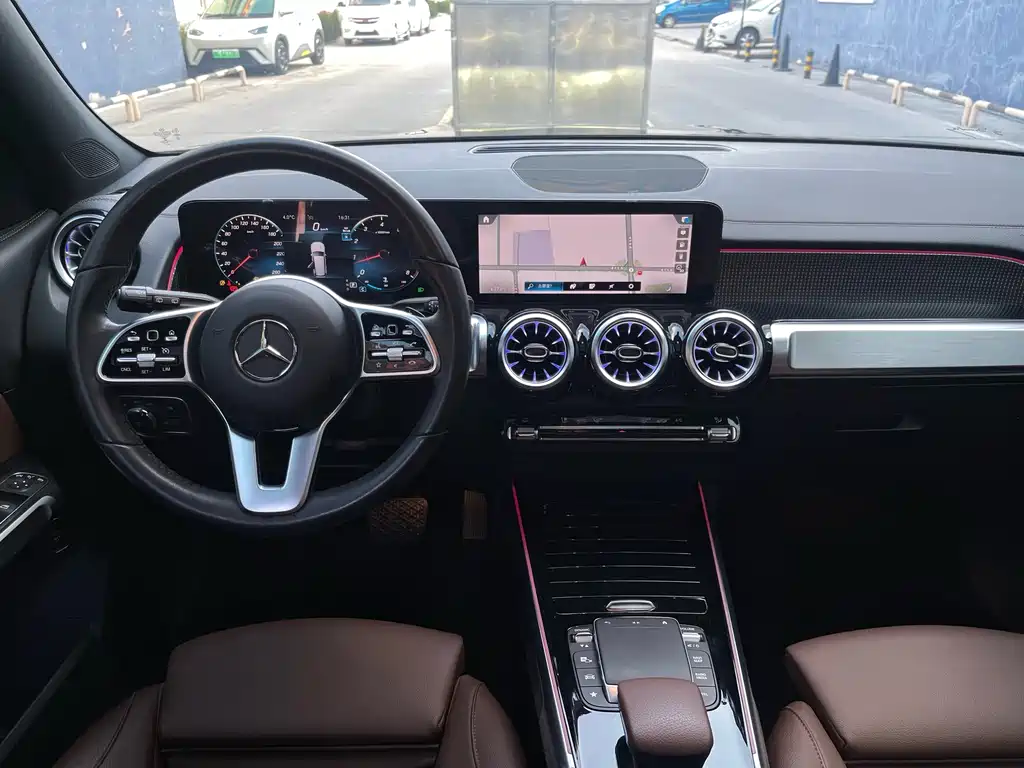 Mercedes-Benz GLB 2023 GLB 220 Fashion Model купить на сайте DeffCars