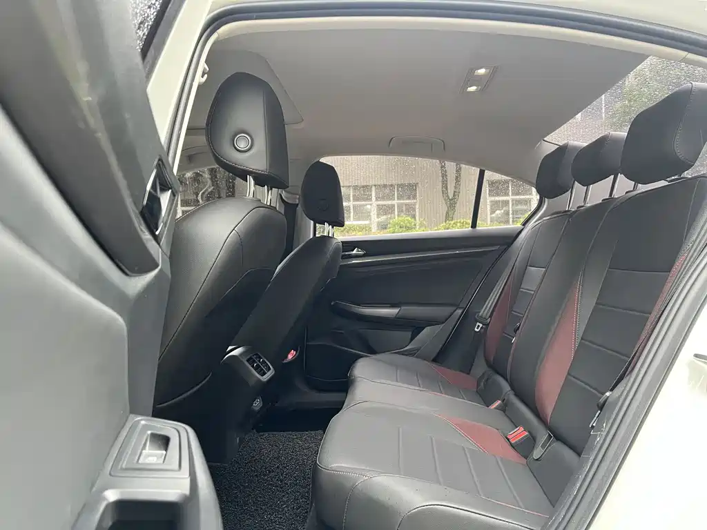 Bora 2021 1.5L Automatic Elite Intelligent Edition купить на сайте DeffCars