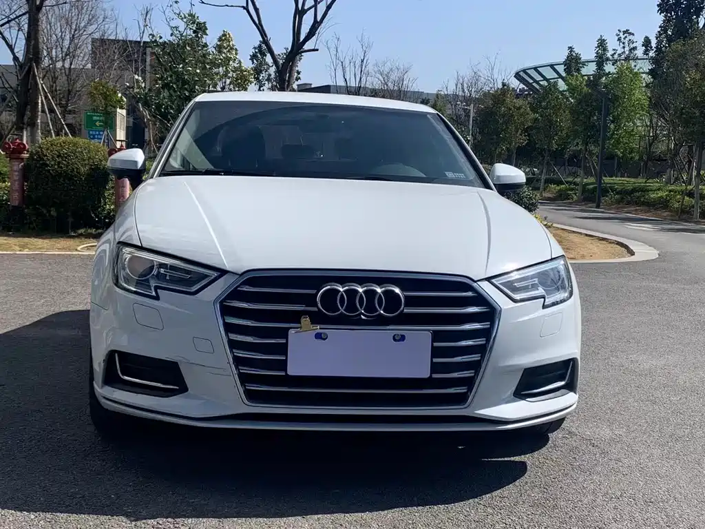 Audi A3 2019 Limousine 35 TFSI Enterprising National VI купить на сайте DeffCars