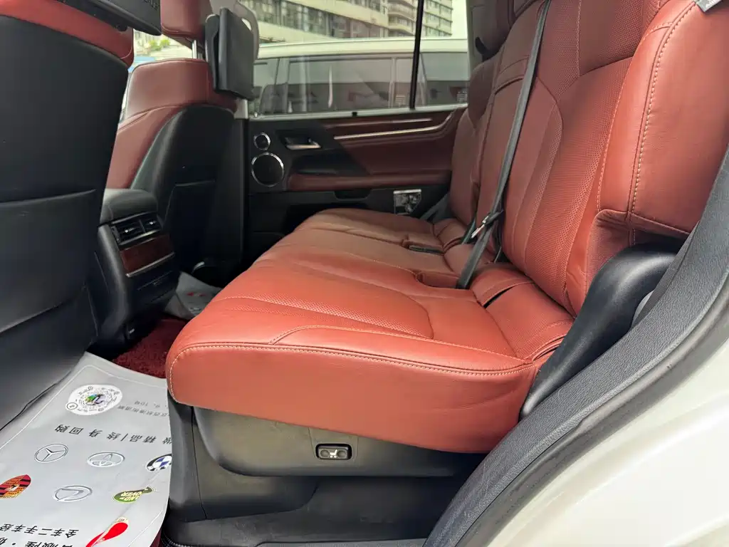 Lexus LX 2019 570 Premium Luxury Edition купить на сайте DeffCars