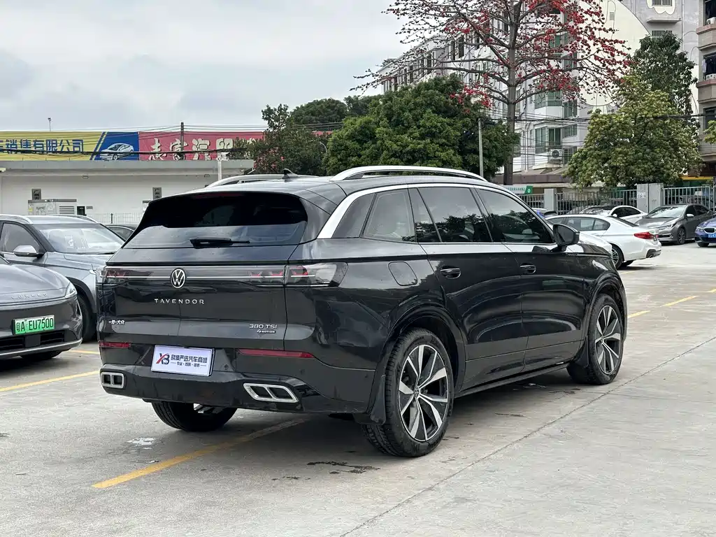 Lan Xun 2024 380TSI four-wheel drive R-Line Touring Edition купить на сайте DeffCars