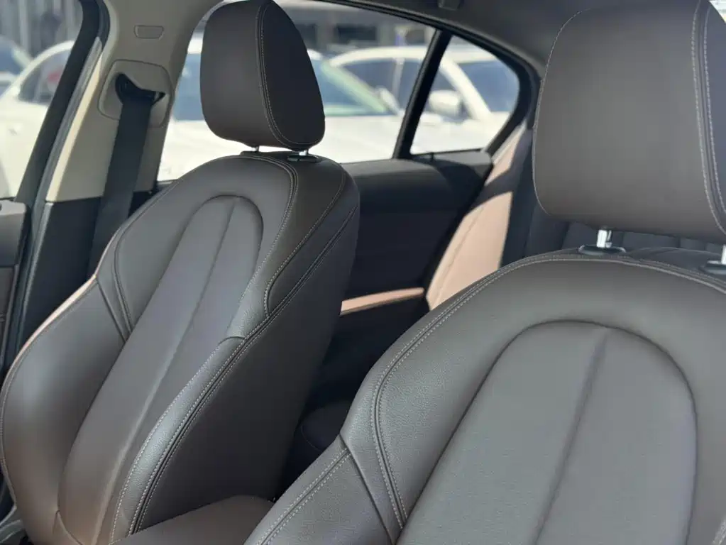 BMW 1 Series 2023 120i M Sports Light Edition купить на сайте DeffCars