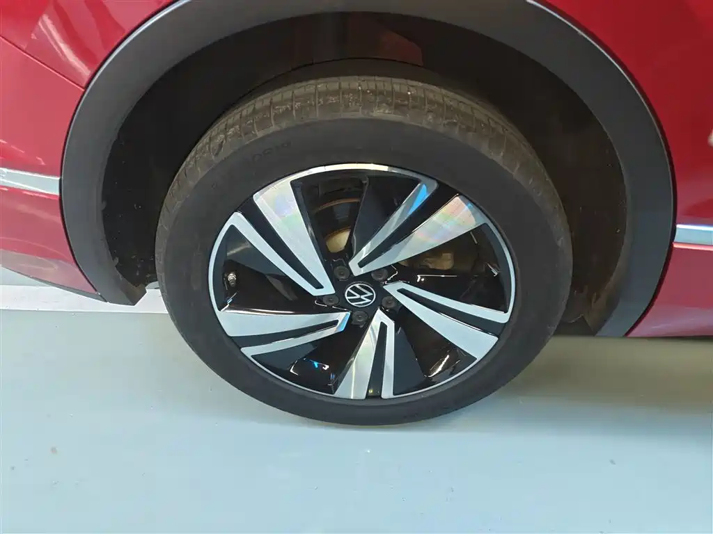 Tiguan X 2021 330TSI two-wheel drive flagship version купить на сайте DeffCars