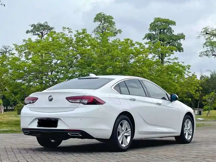 Regal 2019 20T Elite National V купить на сайте DeffCars