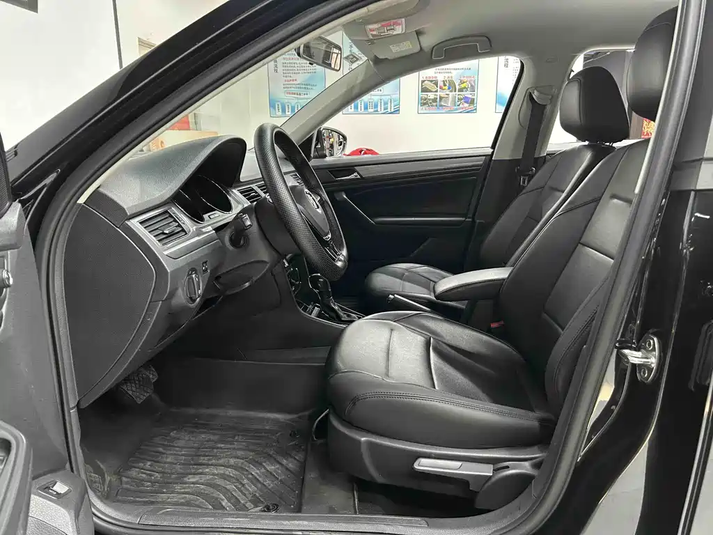 Bora 2019 Bora Legend 1.5L Automatic Fashion Type National V купить на сайте DeffCars