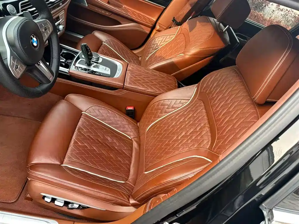 BMW 7 Series 2021 740Li xDrive Executive M Sports Package купить на сайте DeffCars