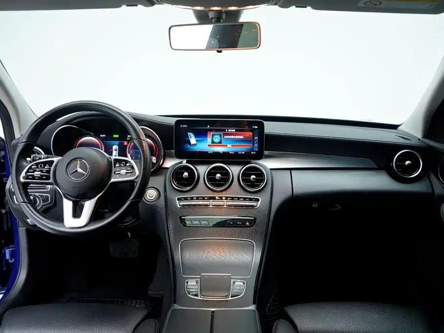 Mercedes-Benz C-Class 2019 facelift C 260 L sports version купить на сайте DeffCars