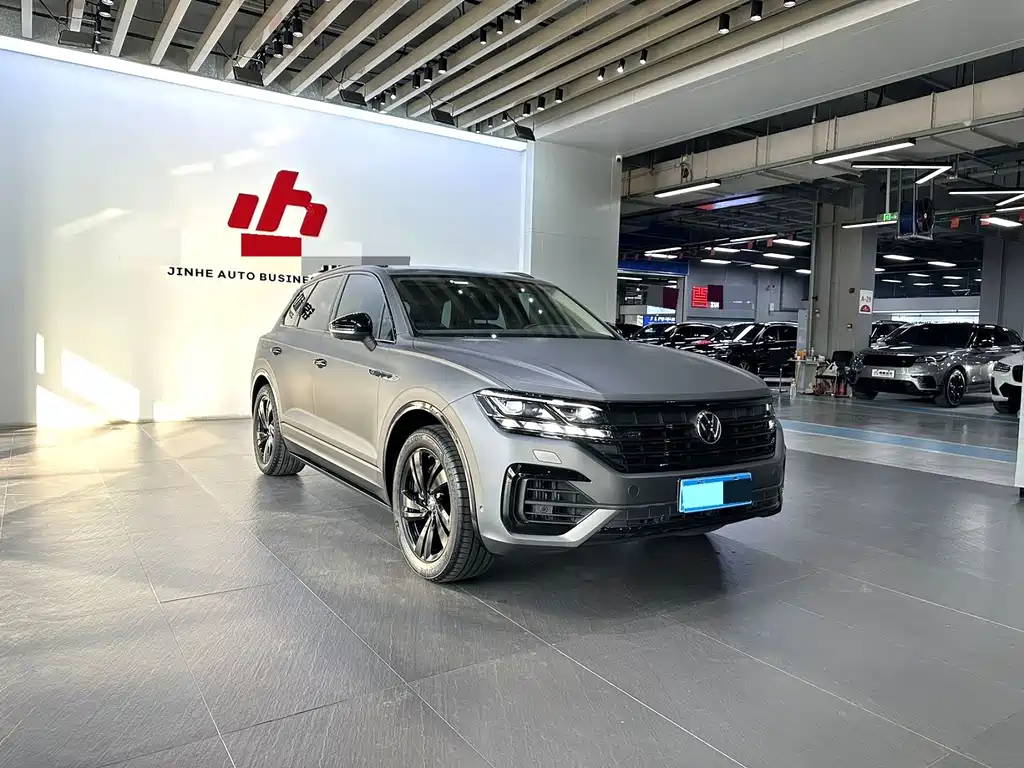 Touareg 2023 3.0TSI Ruixiang volcanic rock coating sports version купить на сайте DeffCars