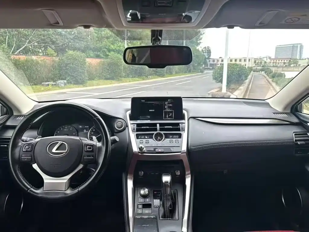 Lexus NX 2018 200 FWD Front Edition National V купить на сайте DeffCars