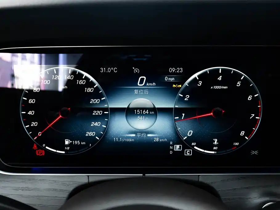 Mercedes E-Class 2023 E 300 L luxury model купить на сайте DeffCars