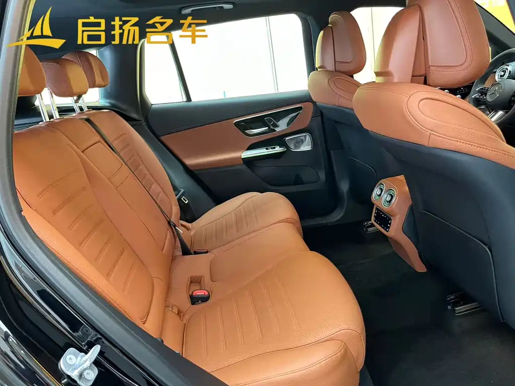 Mercedes-Benz GLC 2024 GLC 300 L 4MATIC luxury model 5 seats купить на сайте DeffCars