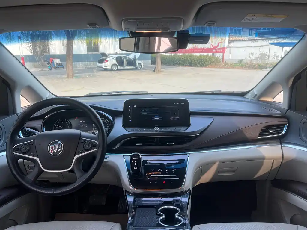 Buick GL8 2023 Land Business Class Smart Enjoyment купить на сайте DeffCars