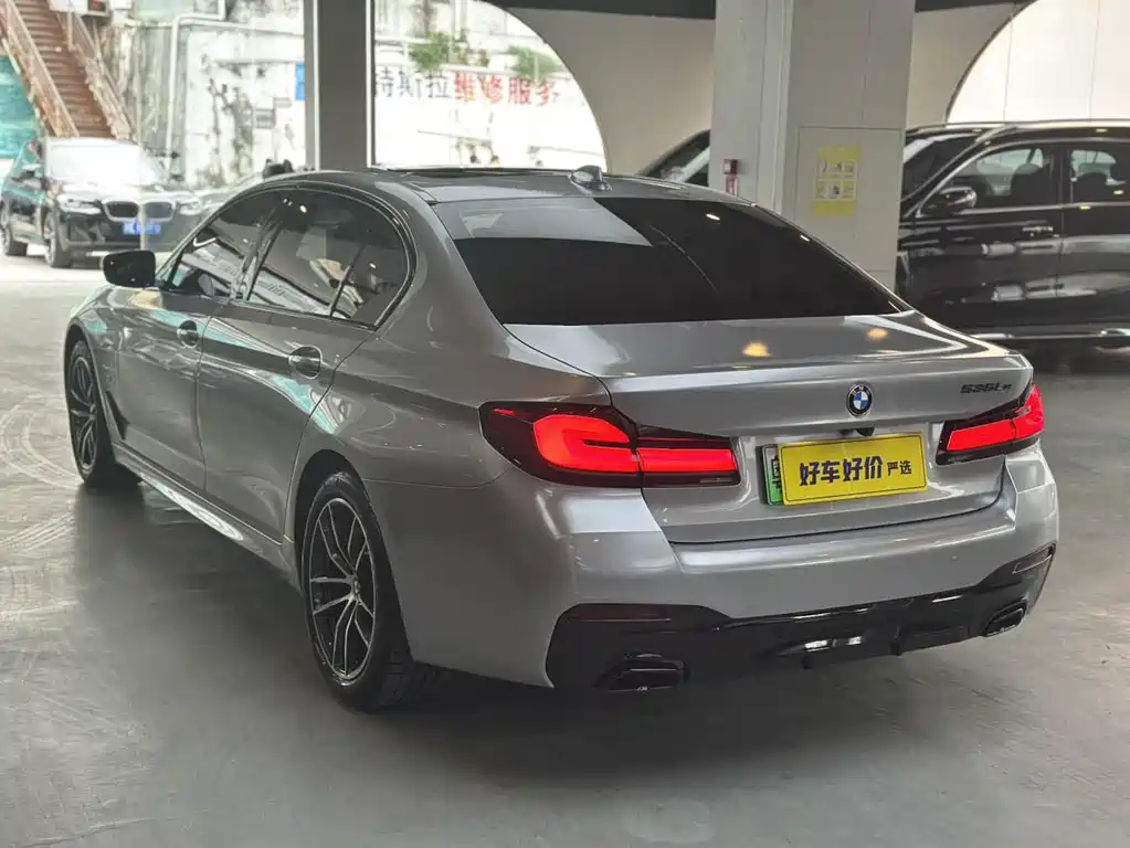 BMW 5 Series New Energy 2021 535Le M Sports Package купить на сайте DeffCars