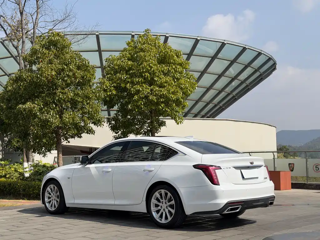 Cadillac CT5 2020 28T Fashion Model купить на сайте DeffCars