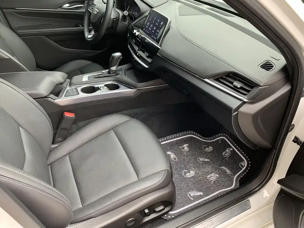 Cadillac CT4 2022 28T luxury model купить на сайте DeffCars