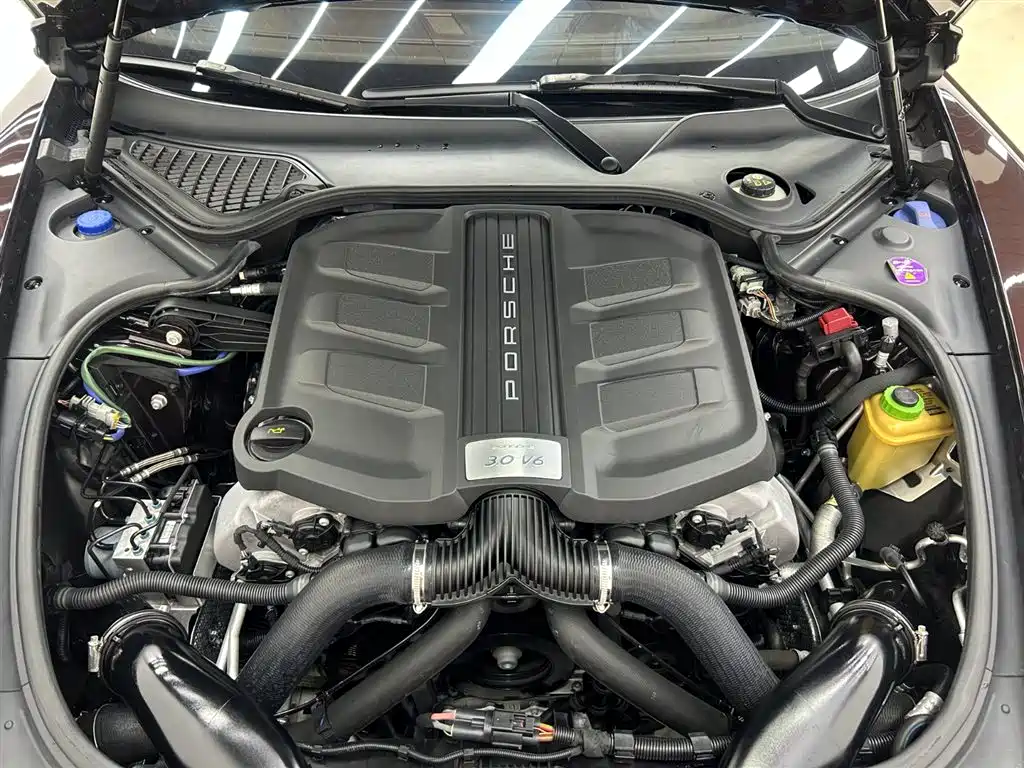 Panamera 2016 Panamera Edition 3.0T купить на сайте DeffCars
