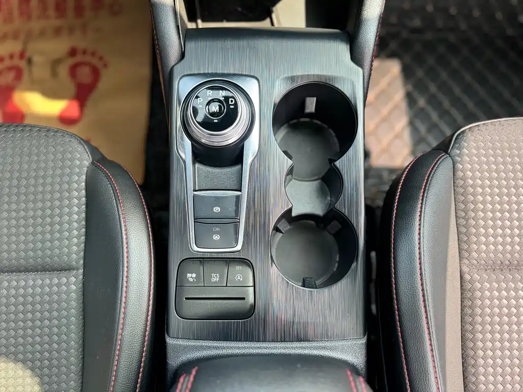 Focus 2021 Hatchback EcoBoost 180 Automatic ST Line купить на сайте DeffCars