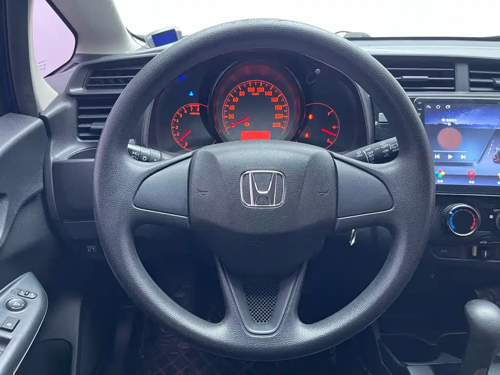 Fit 2018 1.5L CVT Comfort Edition купить на сайте DeffCars