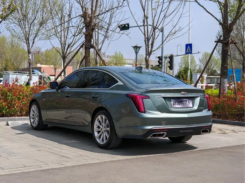 Cadillac CT5 2022 28T Fashion Model купить на сайте DeffCars