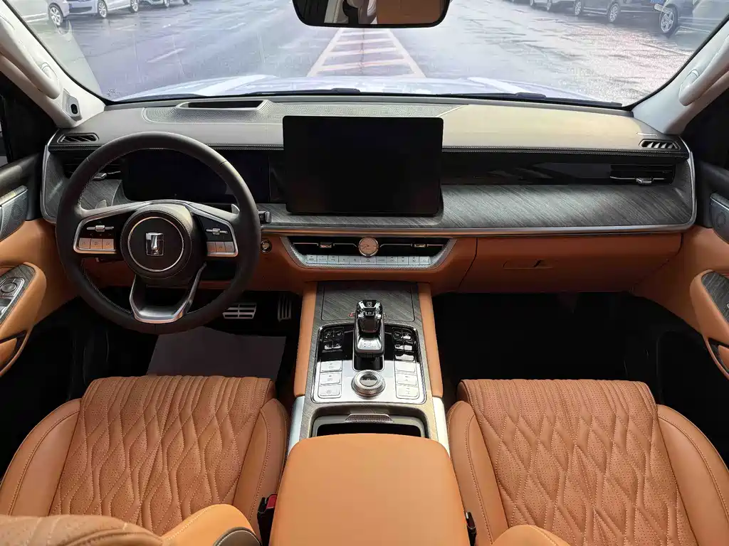 Tank 500 2022 model 3.0T sports version, environment-creating type, 5 seats купить на сайте DeffCars