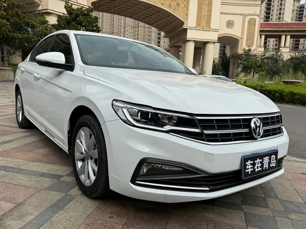 Bora 2021 1.5L automatic fashion smart connected version купить на сайте DeffCars