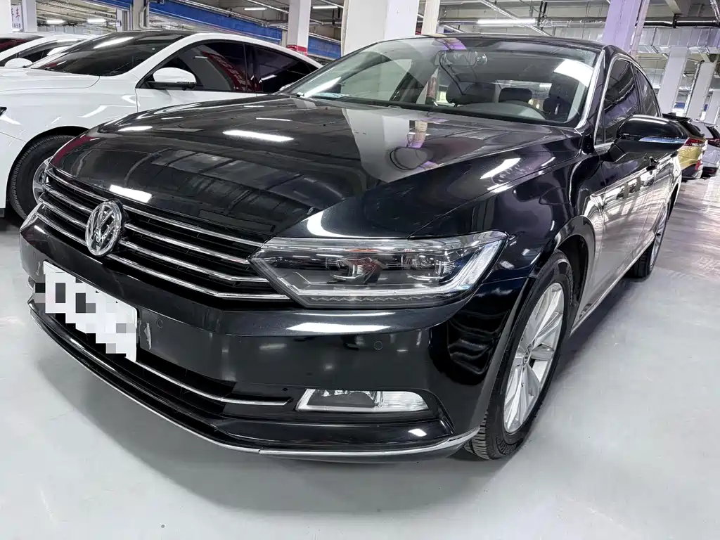 Magotan 2018 330TSI DSG leading model купить на сайте DeffCars