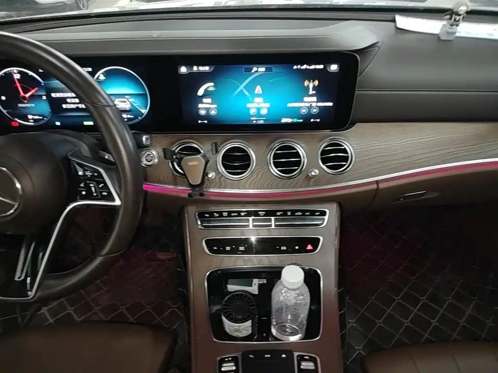 Mercedes-Benz E-Class New Energy 2022 Model 2 E 350 e L plug-in hybrid sedan купить на сайте DeffCars