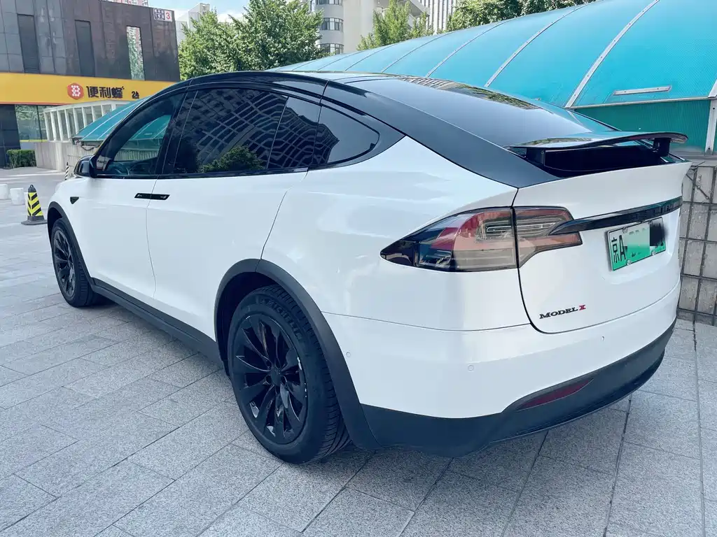 Model X 2017 Model X 100D Long Range Edition купить на сайте DeffCars
